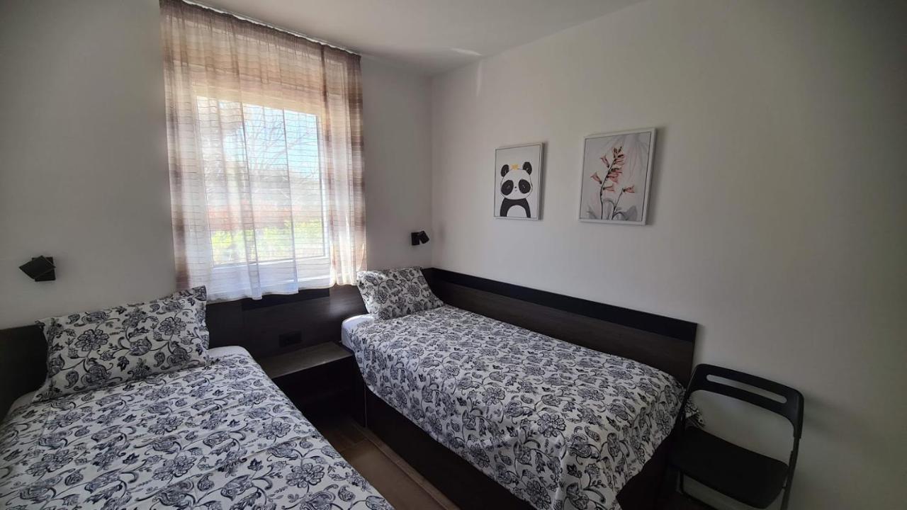 Vila Primorka Apartmani Oleander 실로 외부 사진
