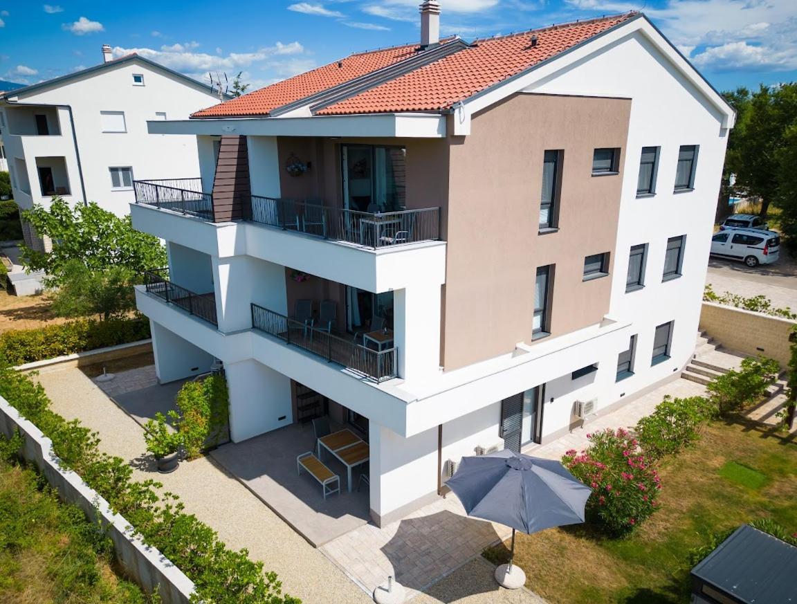 Vila Primorka Apartmani Oleander 실로 외부 사진