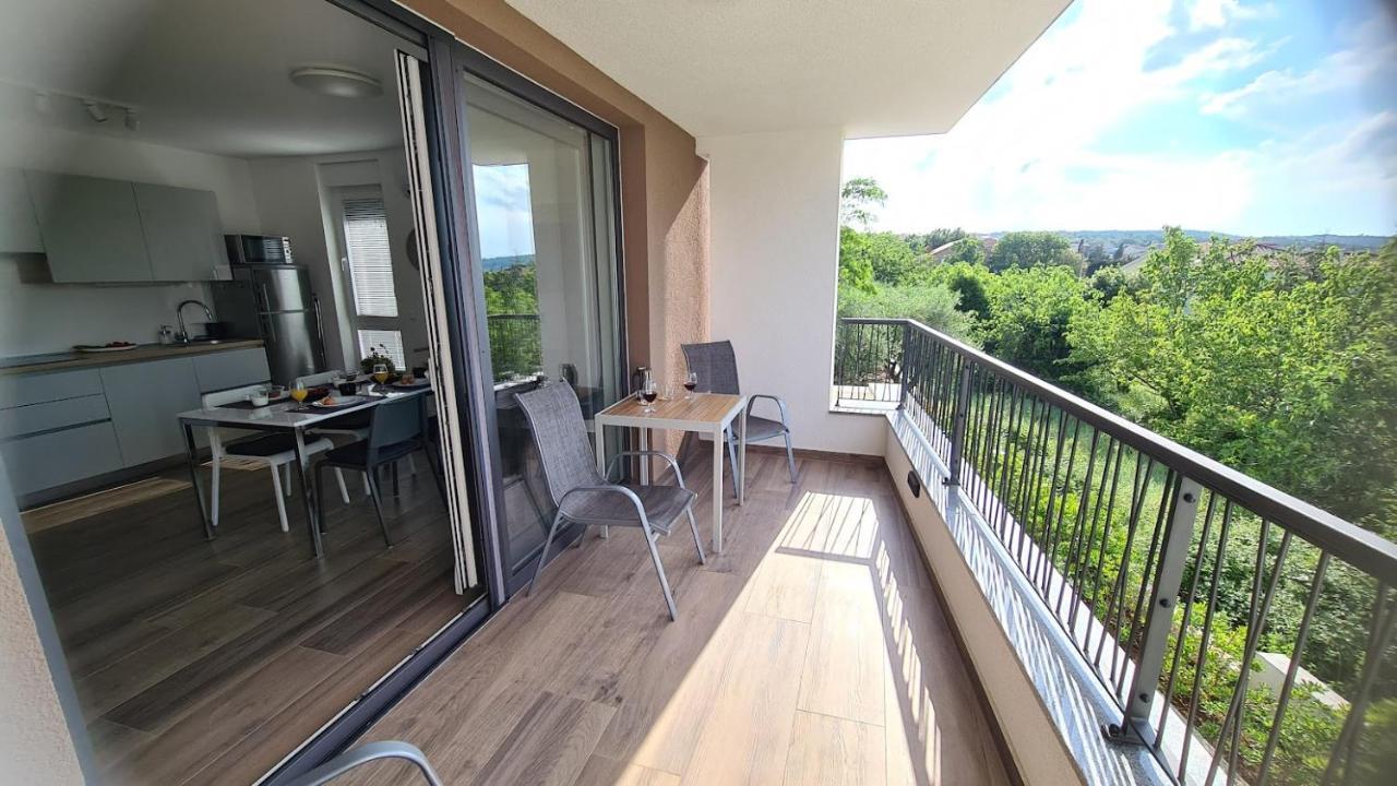 Vila Primorka Apartmani Oleander 실로 외부 사진