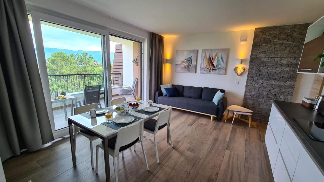 Vila Primorka Apartmani Oleander 실로 외부 사진