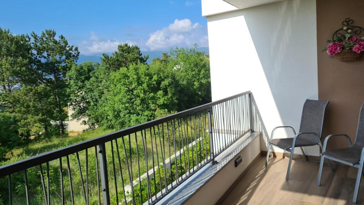 Vila Primorka Apartmani Oleander 실로 외부 사진